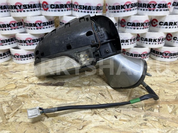 Зеркало правое Toyota Avensis III Седан оригинальный номер 87910-05400-B3