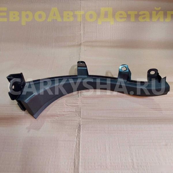 Накладка стойки багажника нижняя Volvo V60 V60CC Volvo V60 оригинальный номер 32205047