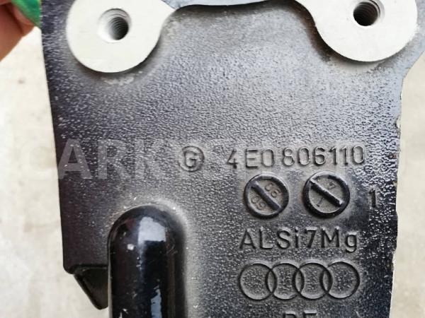 Лонжерон левый передний 4E0806110 Audi A8 2008 D3/4E BPK Audi 200 оригинальный номер 4E0806110