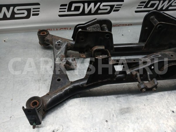 Балка поперечная Nissan X-Trail 