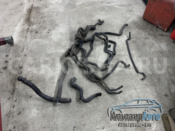 Патрубок охлаждения радиатора Discovery 3 276DT Land Rover Discovery 