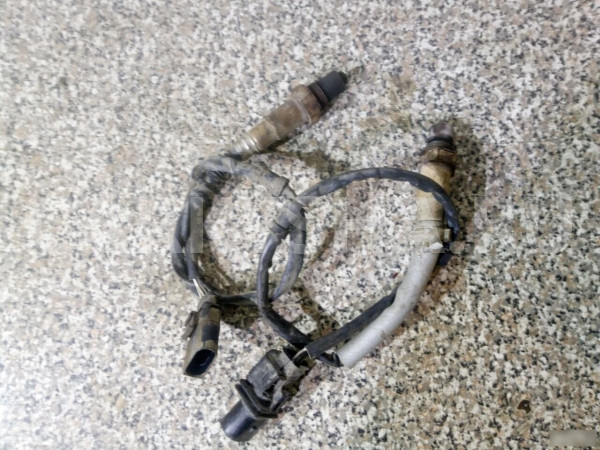 Датчик кислорода Шкода Йети Skoda Yeti 1.8л CDA Skoda Octavia оригинальный номер 06J906262AA