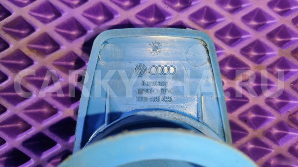 Крышка бачка омывателя 8D0955455 VAG Audi 200 оригинальный номер 8D0955455