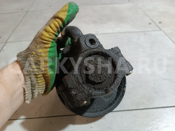 Насос гидроусилителя Ford Focus оригинальный номер 5S4Z3A674ABRM