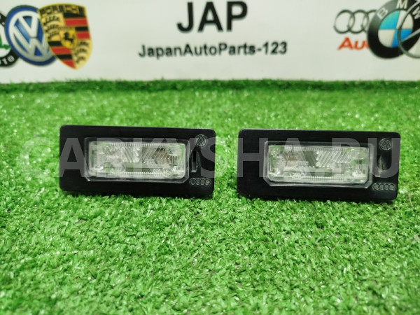 Фонарь подсветки номера Audi Q5 2010 Audi Q5 