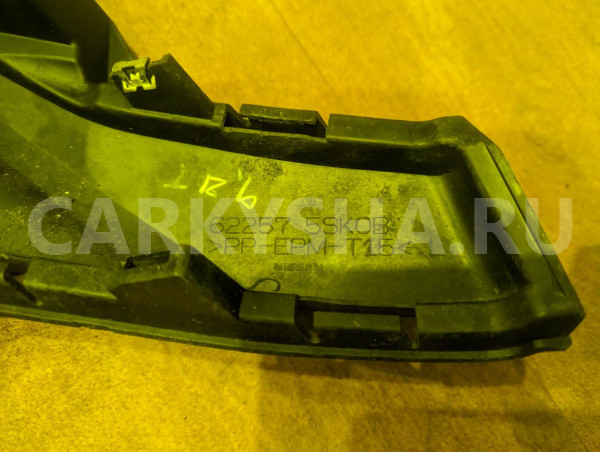 Ободок туманки Nissan Leaf оригинальный номер 622575SK0B