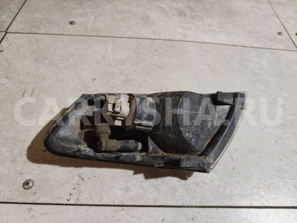 Поворотник правый Mazda 2 оригинальный номер G14H51060