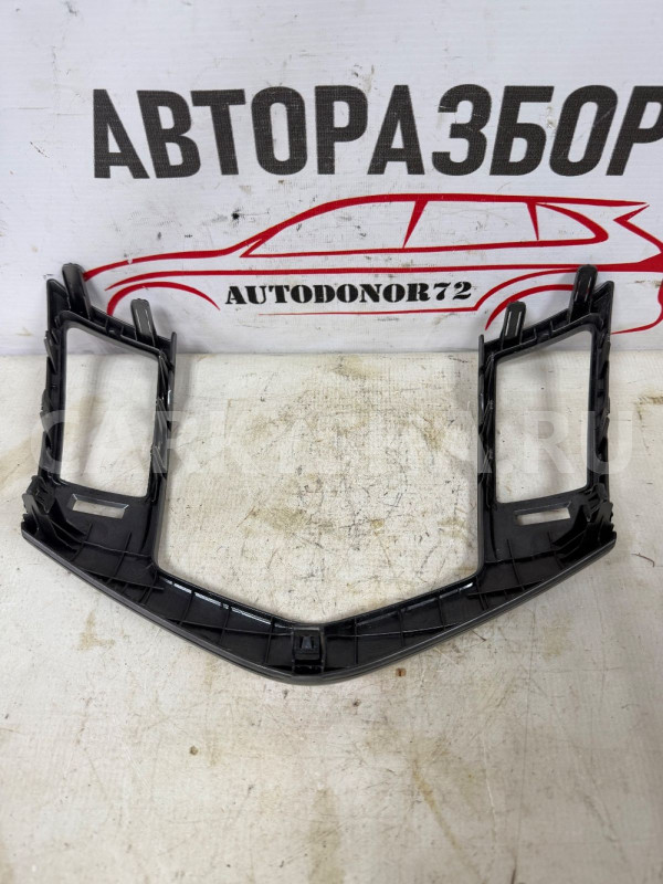 Накладка центральной консоли Chevrolet Cruze J300 Chevrolet Cruze оригинальный номер 94567907