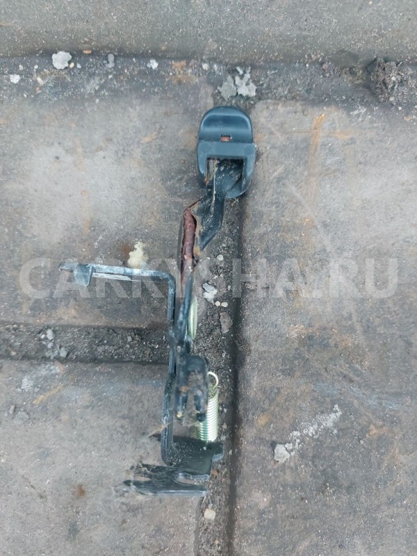 Ручка открывания лючка бензобака Kia Ceed ED Kia Cee'd оригинальный номер 815702H001