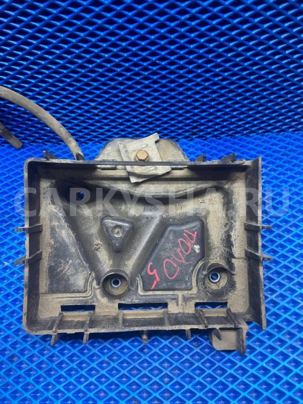 Площадка аккумулятора Volkswagen Polo V (2009—2015) Volkswagen Polo оригинальный номер 5z0915331b