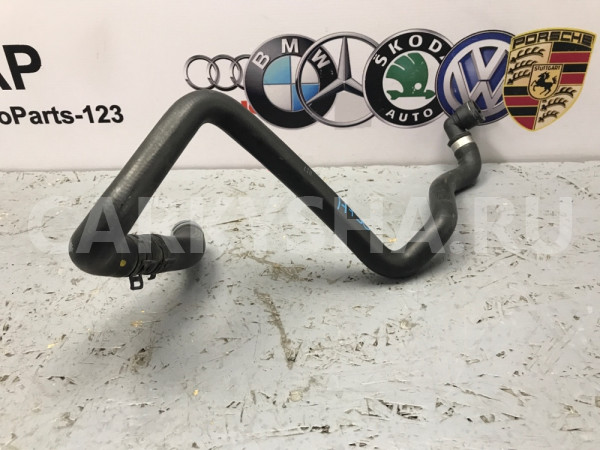 Патрубок отопителя Mercedes-Benz B-180 2012 Mercedes-Benz B-klasse 