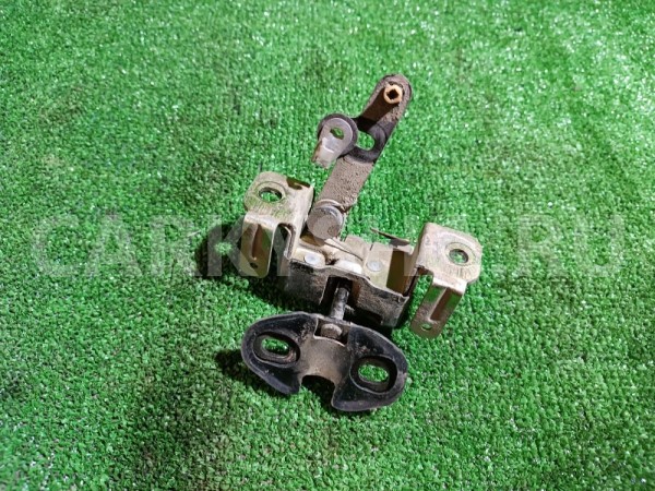 Замок багажника Nissan Avenir 