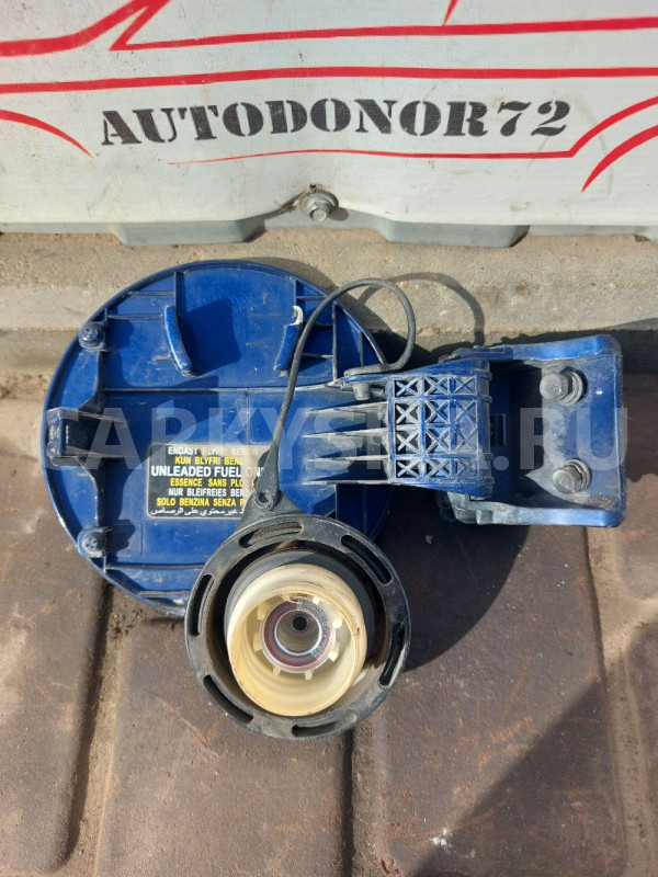 Лючок бензобака Hyundai Getz Hyundai Getz оригинальный номер 695101C000