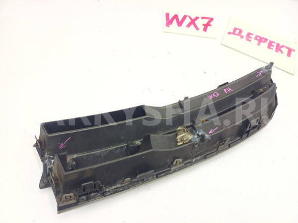 Решетка бампера Subaru Tribeca 2006 91121XA21A WXE EZ30, правая Subaru Tribeca 