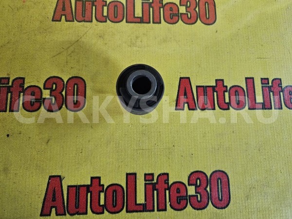 Сайлентблок задней поперечной тяги Mazda 323 