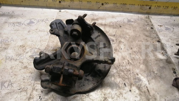 Кулак поворотный передний левый Volkswagen Polo 5 Volkswagen Polo оригинальный номер 6RU407255A
