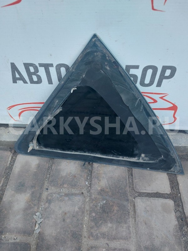 Форточка задняя правая Kia Ceed ED универсал Kia Cee'd оригинальный номер 878401H100