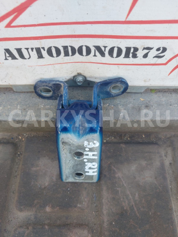 Петля двери задней правой нижняя Hyundai Getz Hyundai Getz оригинальный номер 793601C000