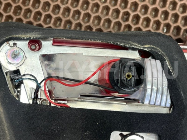 Фонарь в крышку багажника BMW 7er оригинальный номер 63 21 7 182 206, 63 21 7 182 206, 63217182206, 7182206