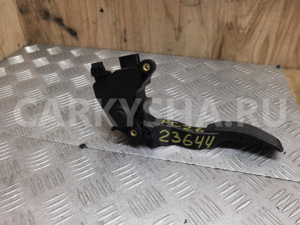 Педаль газа Nissan Serena 