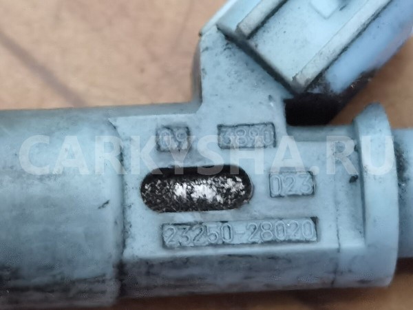 Форсунка инжекторная электрическая Toyota Camry 