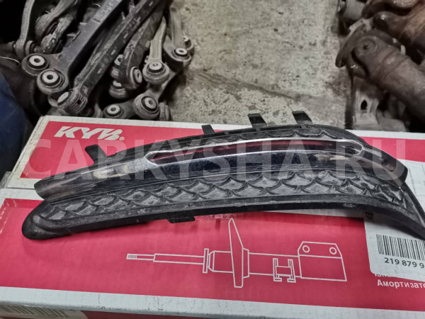 Накладка дхо левая Mercedes E W212 Mercedes-Benz E-klasse оригинальный номер A2128851774