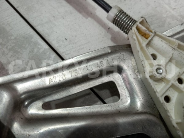 Стеклоподъемник Mercedes S500 2207301946 W220, задний левый Mercedes-Benz S-klasse 