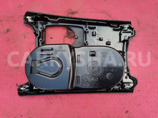 Подстаканник Mercedes-Benz A-класс W176 (2012—2015) Mercedes-Benz A-klasse оригинальный номер A17668016109H68
