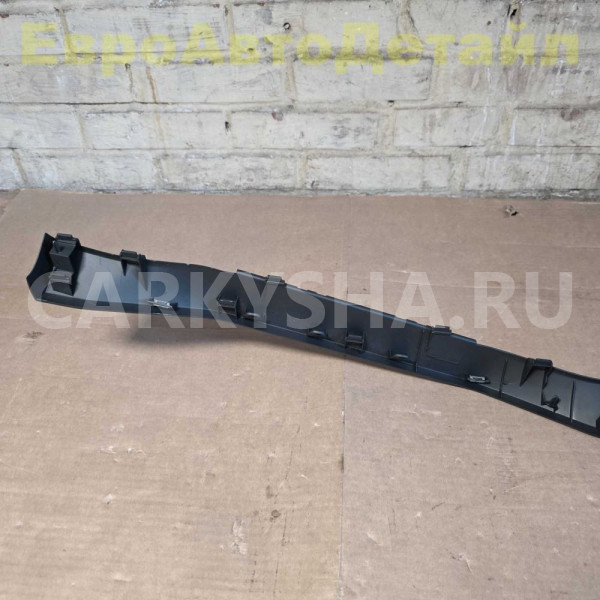 Накладка торпедо средняя VW Touareg 3 (CR7) 2024г Volkswagen Touareg оригинальный номер 761863041A