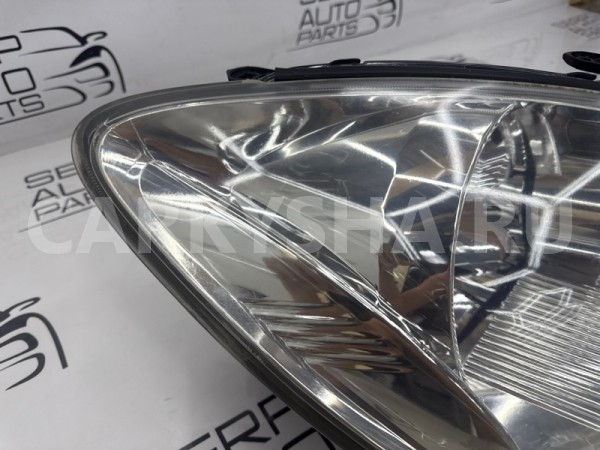Фара правая Mitsubishi Lancer 9 CS3W 1.6 (4G18) Mitsubishi Lancer 
