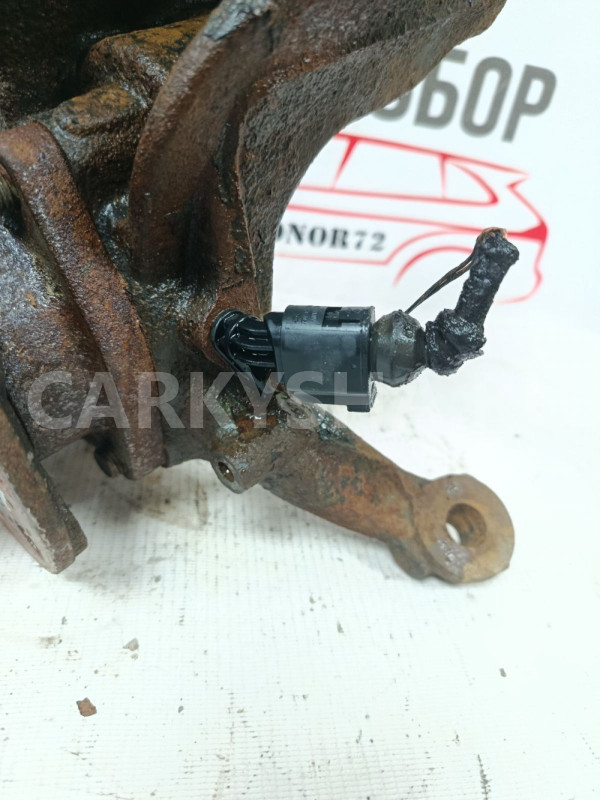 Кулак передний левый VW Golf Mk5 2003-2009 Volkswagen Golf оригинальный номер 1K0407255T