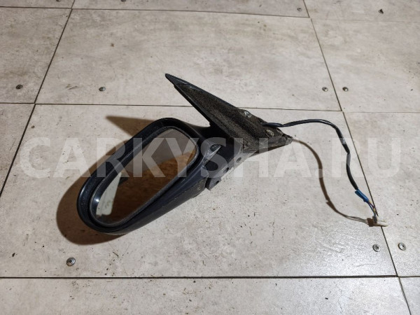 Зеркало левое электрическое Nissan Bluebird оригинальный номер 963020E317