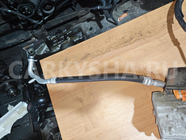 Трубки кондиционера Nissan Leaf оригинальный номер 924903NK0B
