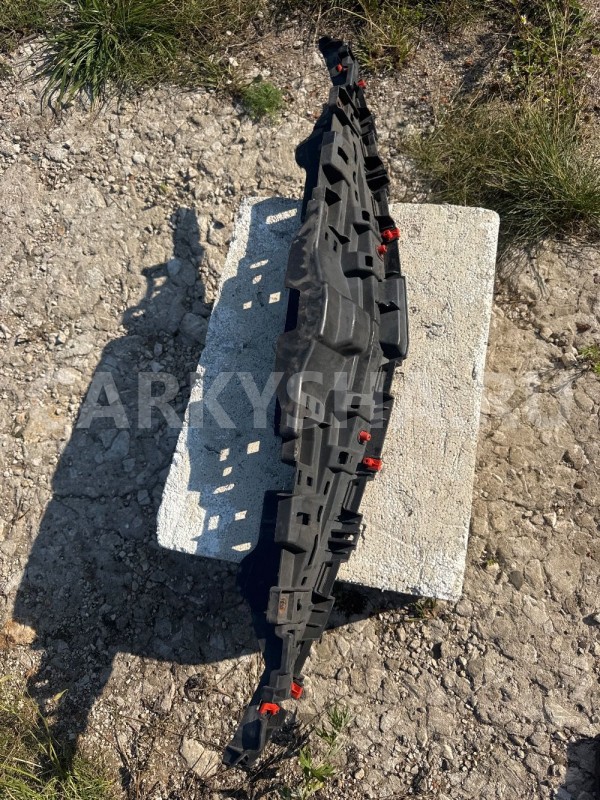 Кронштейн  бампера центральный Opel Insignia 1 Opel Insignia оригинальный номер 22798560