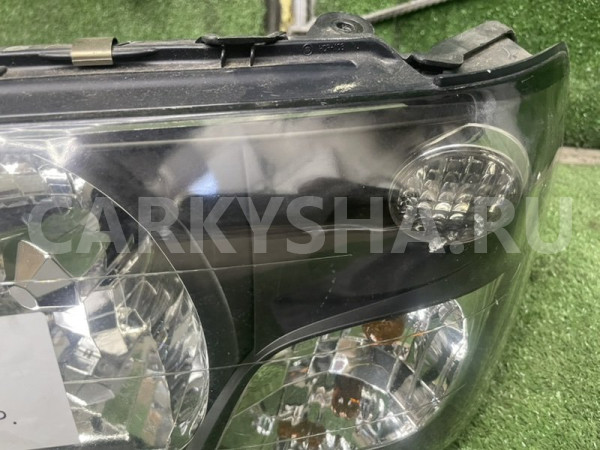 Фара ксеноновая Subaru Forester 2004 SG5, левая Subaru Forester 