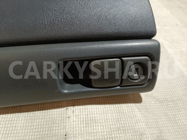 Бардачок Volvo S40 