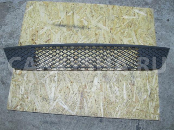 Решетка в бампер центральная Ford Fiesta 2001-2007 Ford Fiesta оригинальный номер 1424462