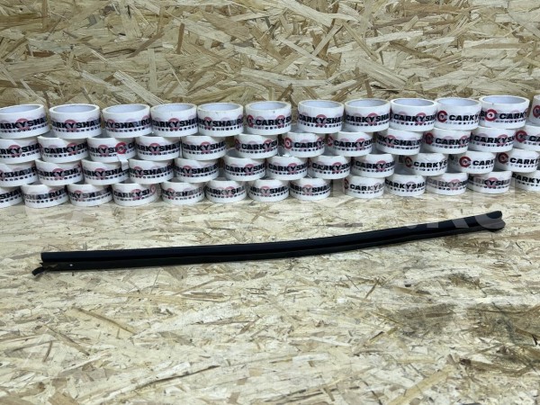 Уплотнитель передней левой двери Jetour X50 оригинальный номер 53A31A033