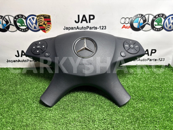 Подушка безопасности в руль Mercedes-Benz C 200 Mercedes-Benz C-klasse 
