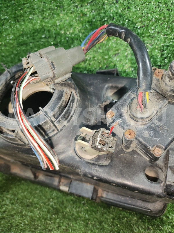 Фара (передняя) Nissan Almera N15 1995-2000 Nissan Almera оригинальный номер 260151N711