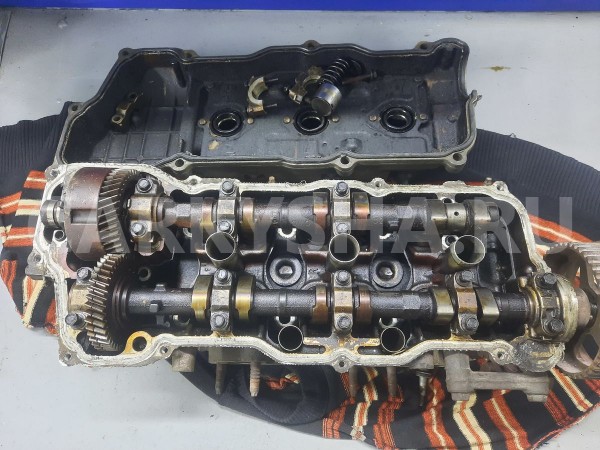 Головка блока цилиндров Lexus RX 300 1MZ-FE Правая Lexus RX оригинальный номер 1110129436