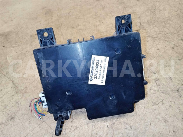 Название детали Блок bsi Модель Peugeot 4007 Peugeot 4007 оригинальный номер 1608132980