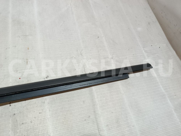 Накладка стекла заднего правого Ford Mondeo оригинальный номер DS7Z5425860A