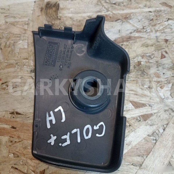 Накладка сиденья зад левая Volkswagen golf plus Volkswagen Golf Plus оригинальный номер 5M0885245A