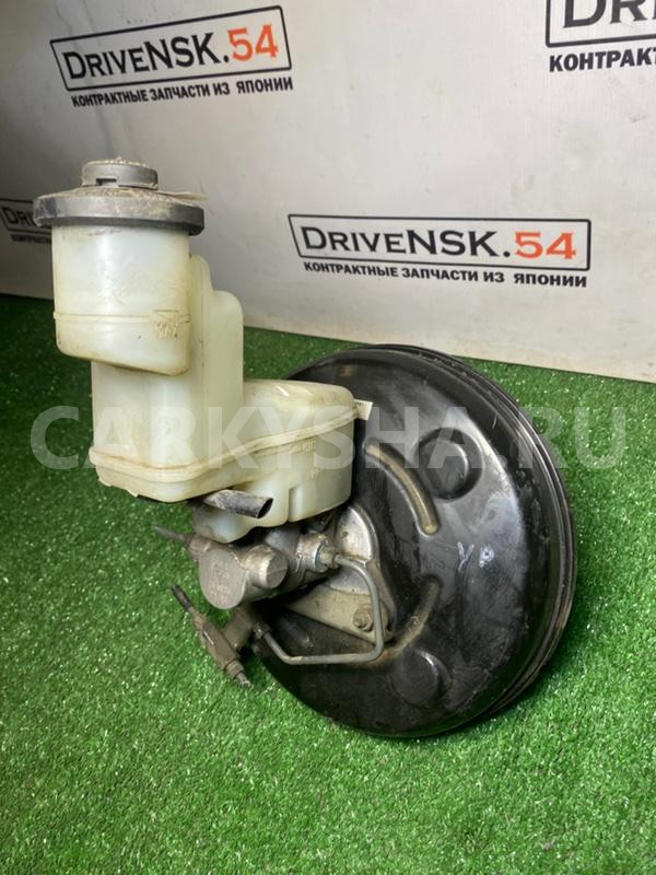 Главный тормозной цилиндр Toyota Camry оригинальный номер 4461033810, 131080-14981, 4720133481, 4461033670, 4720133480