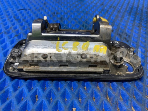 Ручка двери передней правой внешняя Land Cruiser Toyota Land Cruiser оригинальный номер 6921060010