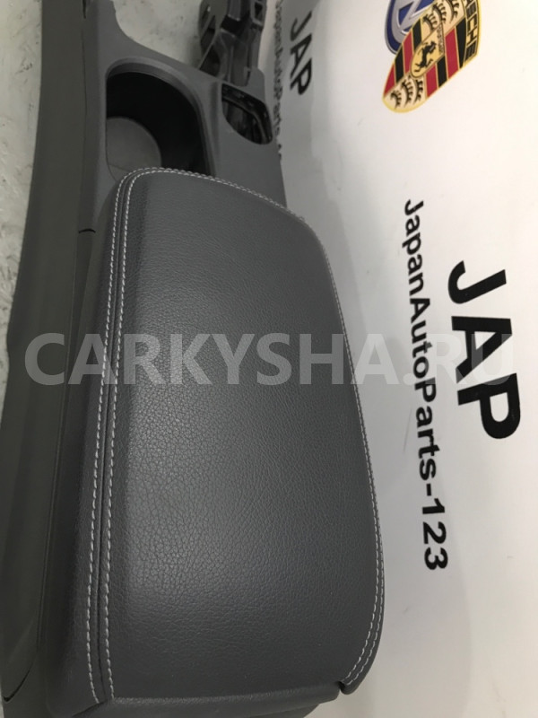 Подлокотник Mercedes-Benz B-180 2012 Mercedes-Benz B-klasse 