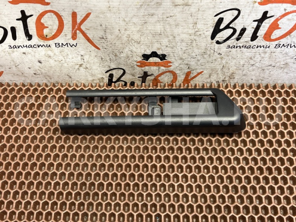 Накладка салазок сиденья BMW 5er оригинальный номер 52 10 9 175 071, 52109175071, 9175071, 52 10 9 175 071, 52 10 6 981 781, 52106981781, 6981781