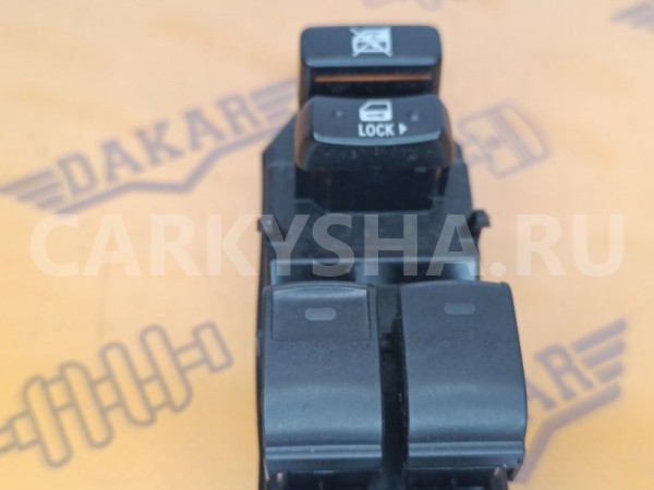 Блок управления стеклоподъемниками передний левый Toyota Camry 