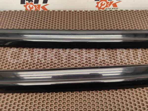 Леера молдинги крыши BMW X1 оригинальный номер 51 13 8 051 559, 51 13 8 051 559, 51138051559, 8051559, 51 13 8 051 560, 51138051560, 8051560